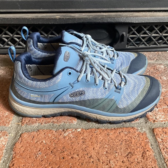 Keen Terradora Waterproof Hiking Sport Shoes / Blue-Gray / SZ 8.5 EU 39 EUC! - Picture 2 of 5